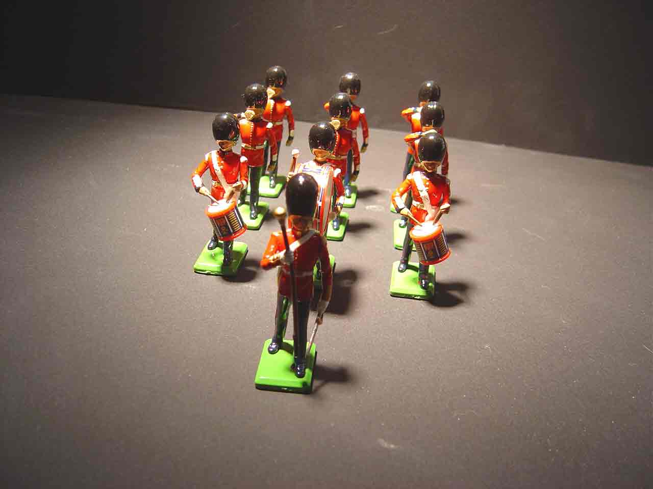 SUBJECT: Formation of toy soldiers illuminated by key light, no fill light

CAMERA:  Sony DSC-P92 Cyber-shot
MEDIA:  Sony MSA-64A Memory Stick at 1.2 megapixel resolution
FILE:  JPEG from Sony Image Transfer version 1.00.1015.01
EDITING:  Adobe Photoshop