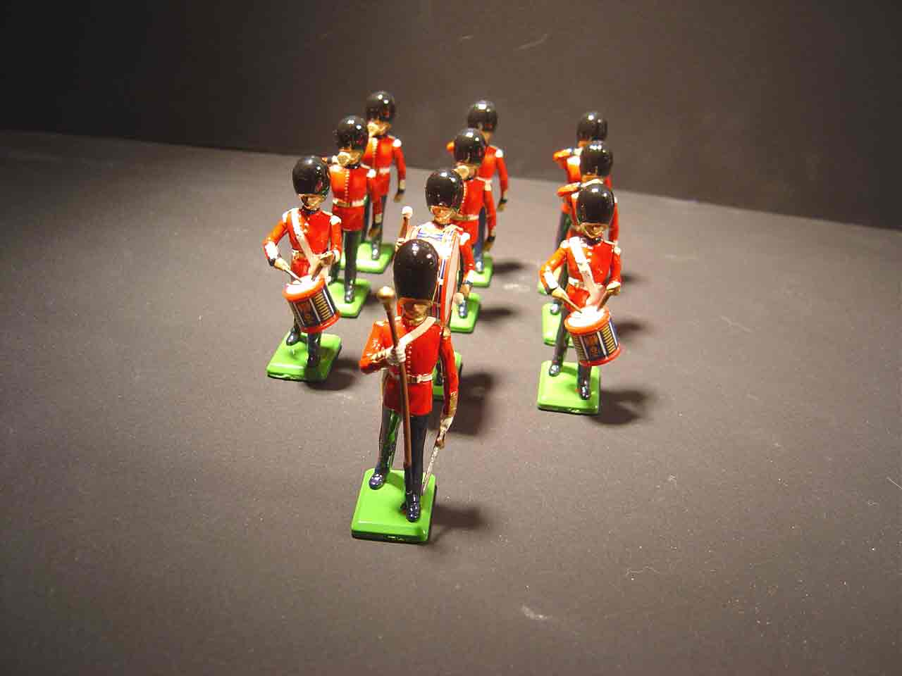 SUBJECT: Formation of toy soldiers illuminated by key light and fill light

CAMERA:  Sony DSC-P92 Cyber-shot
MEDIA:  Sony MSA-64A Memory Stick at 1.2 megapixel resolution
FILE:  JPEG from Sony Image Transfer version 1.00.1015.01
EDITING:  Adobe Photoshop